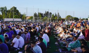 Més de 800 musulmans celebren la festa del Corder