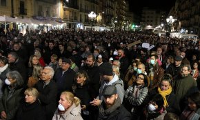 Clam a Tarragona per exigir més seguretat i una millor comunicació dels incidents a la indústria química