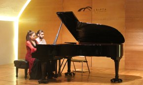 Torna l’activitat cultural a la Cripta amb el concert del Duo Sánchez & Fortuny