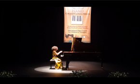Quatre alumnes de piano de l'Escola Municipal de Música participen a diferents concursos internacionals