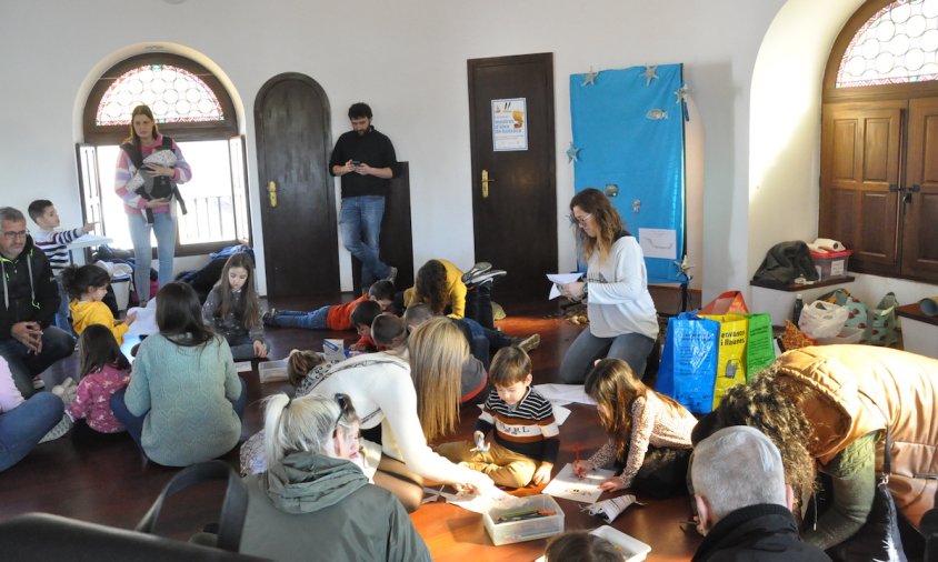 Imatge del taller familiar que es va organitzar el passat diumenge al matí a la Torre del Port
