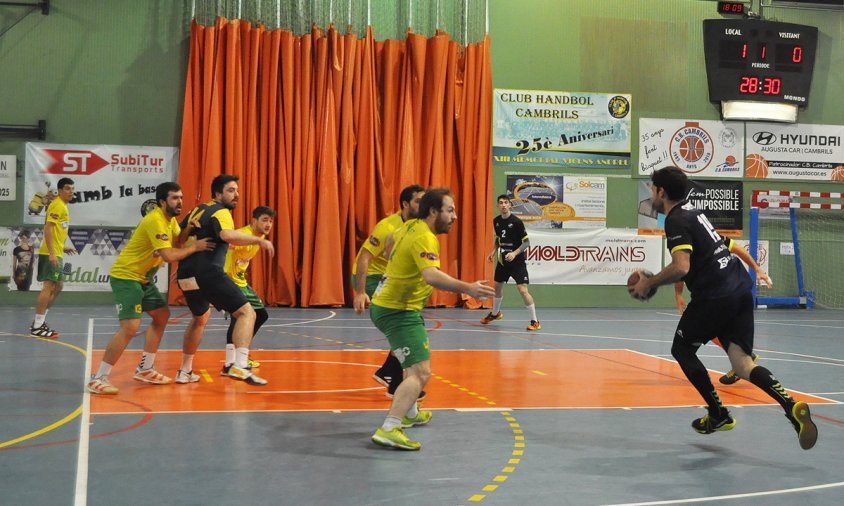 Partit que va enfrontar al CH Cambrils i l'Handbol Manyanet B, el passat dissabte a la tarda