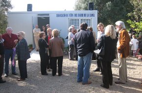 Els veïns de la Llosa inauguren el seu centre cívic en un mòdul provisional