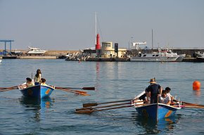 Gran expectació en la 5a edició de les Regates Populars de Llaguts de Sant Pere