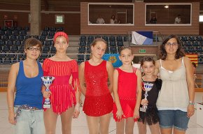 El Club Patí Cambrils obté quatre podis al segon Trofeu diniciació de patinatge artístic