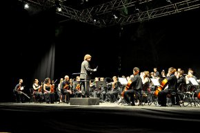 Albert Guinovart i l'Orquestra Camera Musicae presenten un concert sobre temes de Mar i Cel al Parc Samà