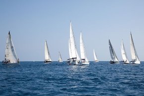 L'embarcació Raquero del RCN Tarragona guanya la 35 edició de la regata Los Roques