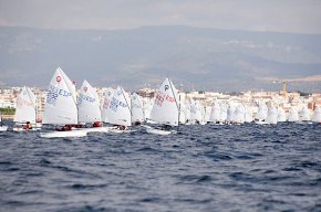 El Club Nàutic Cambrils queda campió en la categoria catamarà interseries en la Setmana Catalana de Vela