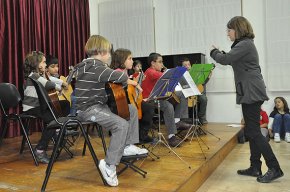 L'Escola Municipal de Música celebra Santa Cecília amb interpretacions musicals dels seus alumnes més petits