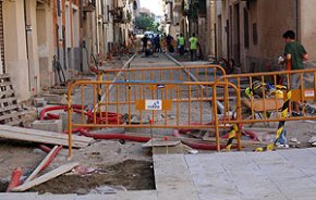 L'empresa Cobra es compromet a tenir enllestides les obres del Barri Antic a finals d'agost