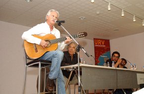 Els cantautors Paco Ibáñez, Adolfo Celdrán i Vicente Llorente porten la seva "memòria i veu" al Centre Cultural