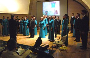 La coral argentina "Nuevas Voces" obre el cicle de concerts de primavera a la Cripta de l'Ermita