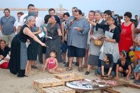 La IV Festa de l'Ormeig recrea la pesca tradicional cambrilenca amb un nou èxit de convocatòria