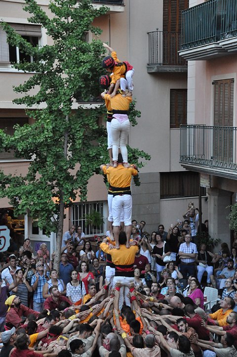 2 de 6 dels Castellers de la Bisbal