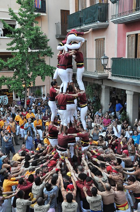 5 de 6 dels Xiquets de Cambrils