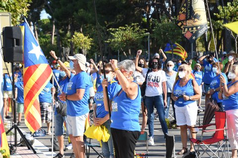 Concentració de la Diada a Cambrils