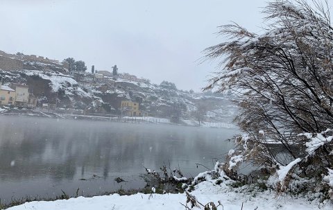 La neu arriba al territori (Móra d'Ebre)