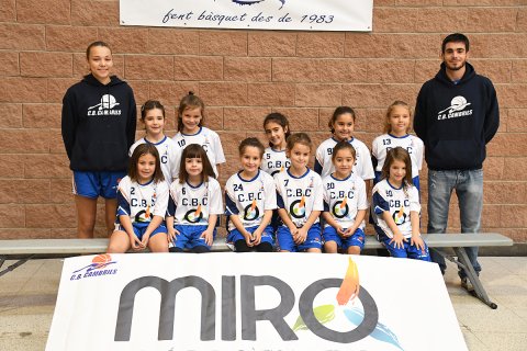 Prebenjamí femení Col·legi Cardenal Vidal i Barraquer