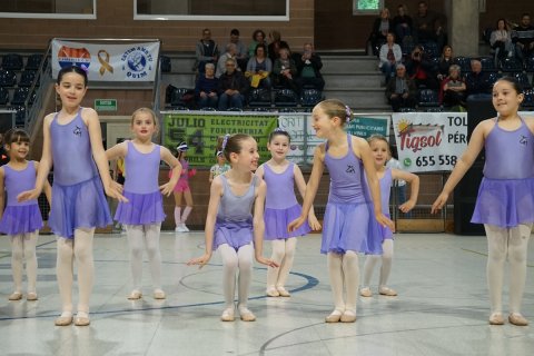 Cambrils commemora el Dia Internacional de la Dansa