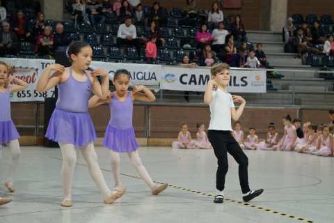 Cambrils commemora el Dia Internacional de la Dansa