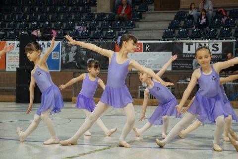 Cambrils commemora el Dia Internacional de la Dansa