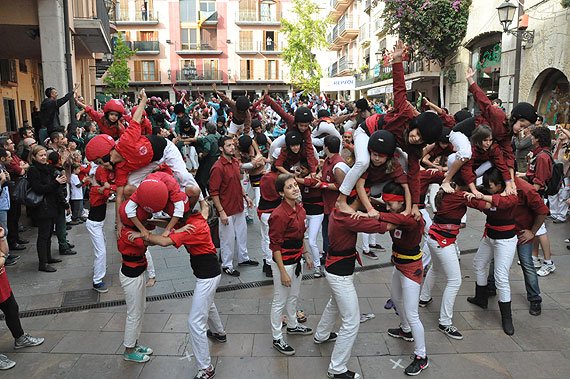 La canalla castellera de Catalunya s'aplega a Cambrils