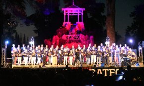 Gran nit de música i d'emocions en el concert solidari Cambrils Batega 