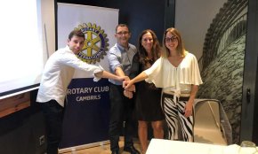 La nova junta del Club Rotary de Cambrils renova el seu acord amb l’ONG El Camí de la Solidaritat