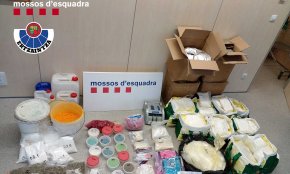 Desmantellen a Mont-roig del Camp el laboratori de drogues de síntesi més gran detectat a Catalunya