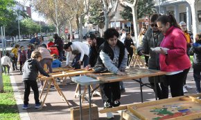 Jocs gegants al carrer i tallers per a la canalla de la mà de la Unió de Botiguers