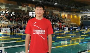 Nil Moya, del Cambrils Club Natació, aconsegueix diverses marques personals al Campionat de Catalunya