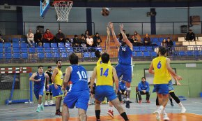 El CB Cambrils derrota al CB Salou B en un partit que no es va resoldre fins el darrer moment