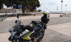 Detingut un home de 28 anys per un furt a un supermercat i desordre públic al barri del Port