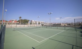 El dilluns 8 de juny es reobriran les pistes de pàdel i tennis de Vandellòs i l'Hospitalet de l'Infant