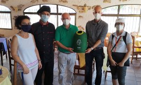 Una seixantena de bars, restaurants i guinguetes de Vandellòs i l'Hospitalet de l'Infant participen en el pla d'Ecovidrio per incrementar la taxa de reciclatge de vidre a l'estiu