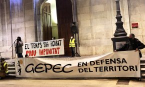 Tarragona es manifesta contra l'oblit, un any després de l'accident d'IQOXE que es va saldar amb tres víctimes mortals