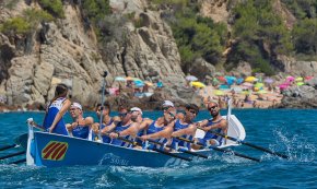 Vent d'Estrop Vogadors de Cambrils finalitza la Lliga Catalana de Llagut amb excel·lents resultats a Lloret de Mar