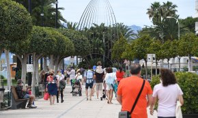 El sector turístic de la Costa Daurada, pendent de l'agost per «salvar la temporada»