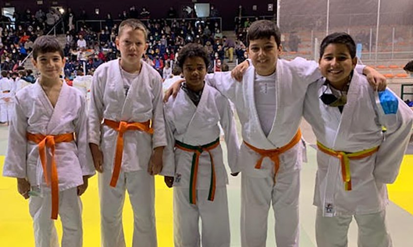 Equip aleví del Club Escola de Judo Dojo Cambrils