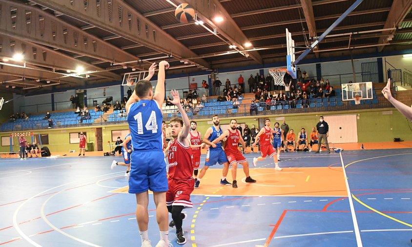 Imatge del partit de la primera volta entre el CB Cambrils i el Tortosa, disputat el passat novembre