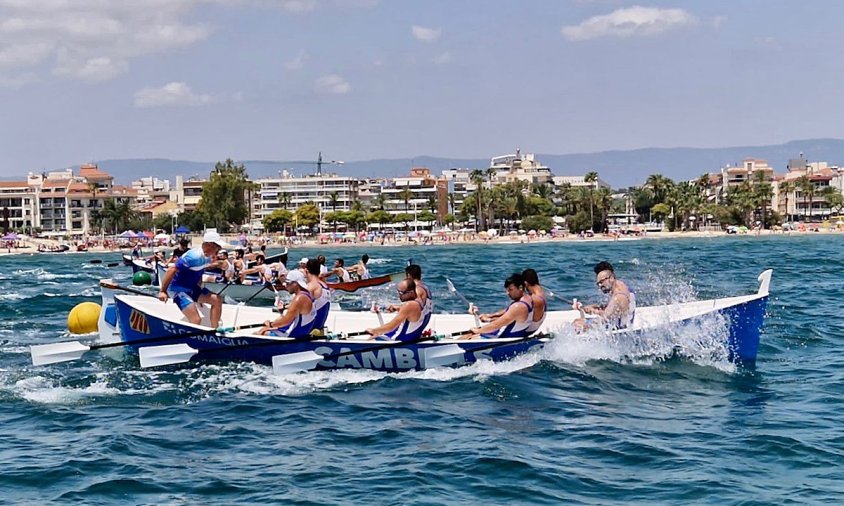 Un moment de la regata disputada el passat diumenge a la platja del Regueral