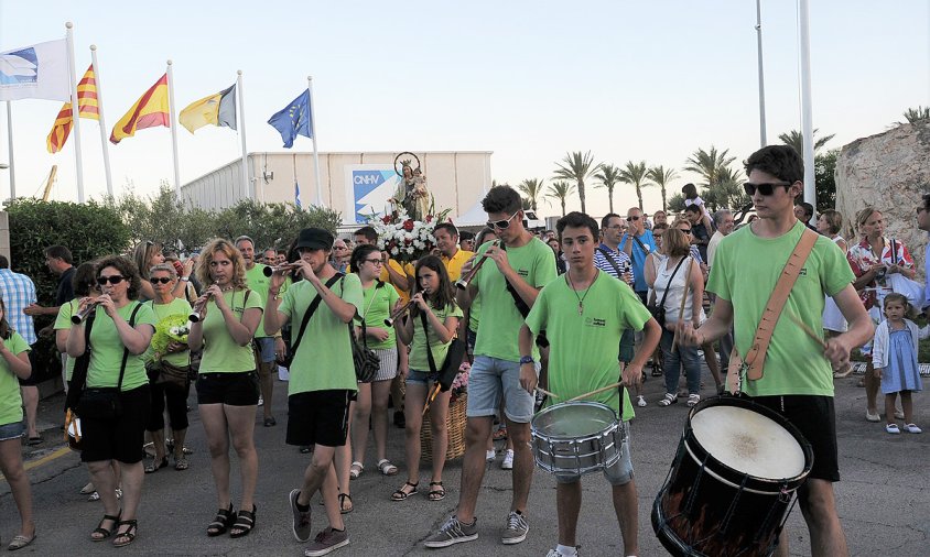 Imatge d'arxiu de la processó de la Mare de Déu del Carme a l'Hospitalet de l'Infant