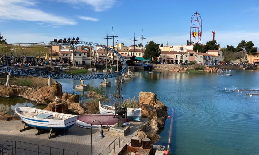 La zona de la Mediterrània de PortAventura World el primer dia de la temporada 2022, el passat 8 d'abril