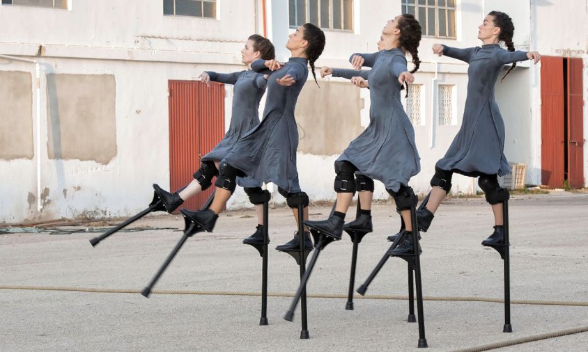 L'espectacle de dansa sobre xanques 'Mulïer', de la companyia Maduixa