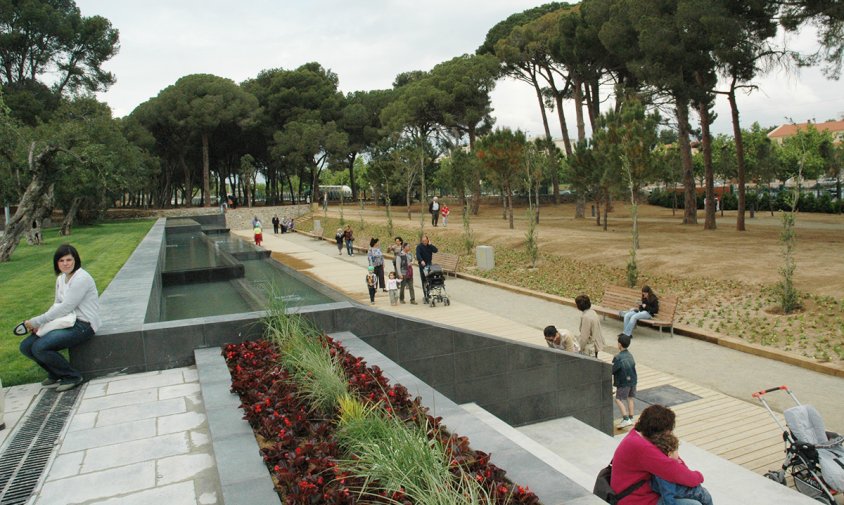 El parc del Pinaret el dia de la seva inauguració, el 28 d'abril de 2007