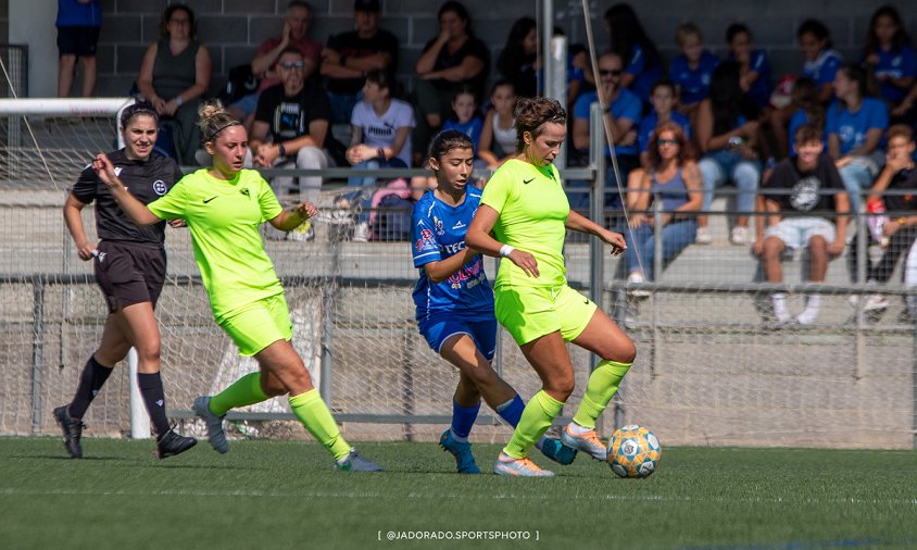 Imatge d'un partit del Cambrils Unió femení aquesta temporada