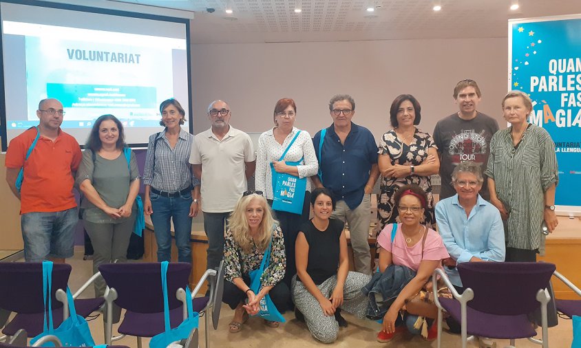 Foto de la presentació de les parelles lingüístiques