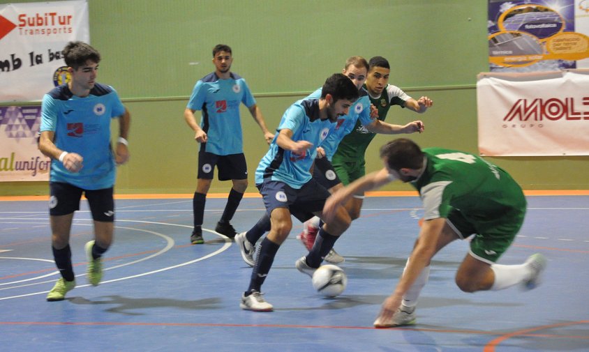 Un moment del partit entre el Mediterrani i el Baró de Maials, disputat el passat dissabte