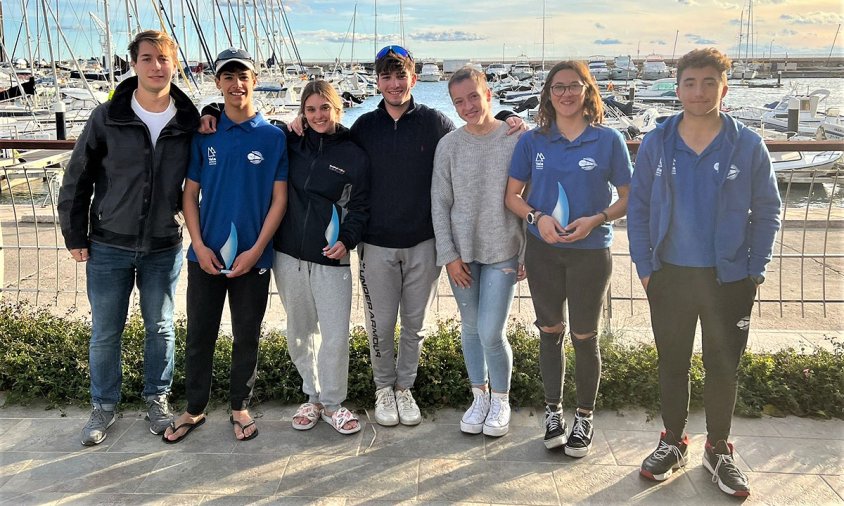 Regatistes del CN Cambrils que van competir a la regata de Salou