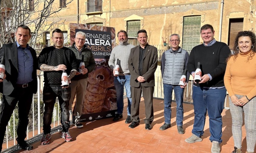 D'esquerra a dreta: Joan Ferrés, Xavier Martí, Pau Serra, Siscu Gil, Oliver Klein, Jorge Gómez, Juan Carlos Romera i Yolanda Burgos, ahir a la Torre del Llimó